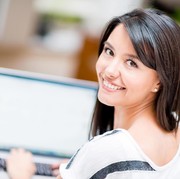 Ternyata Ini Lho Kesalahan Mengirim Email Kerja yang Paling Sering Dilakukan, Ladies!