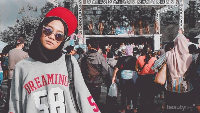 Lagi Naik Daun, Gaya Hijab Swag Ala Ayu Indonesian Idol 2018 Sehari-hari Ini Kece Abis!