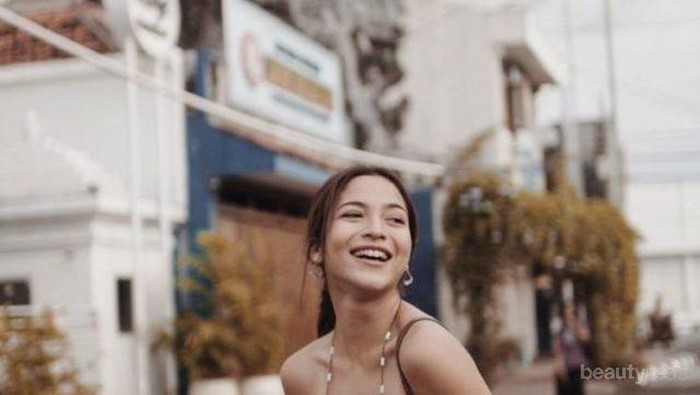 5 Artis Indonesia Ini Mampu Buktikan Bahwa Cantik Bukan Hanya Karena Make Up Tebal, Ladies!