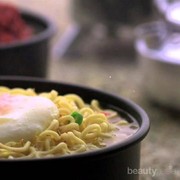Ladies, Ternyata Ini 5 Alasan Mutlak Mengapa Indomie Warkop Lebih Enak dari Indomie Rumahan