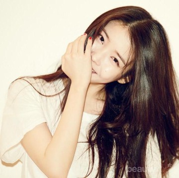 img-title Ladies, Ternyata Ini Lho Rahasia Rambut Berkilau ala Wanita Korea!