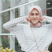 Hijabers, Punya Kulit Sawo Matang? Ini Lho Warna Hijab yang Cocok Banget Buatmu!