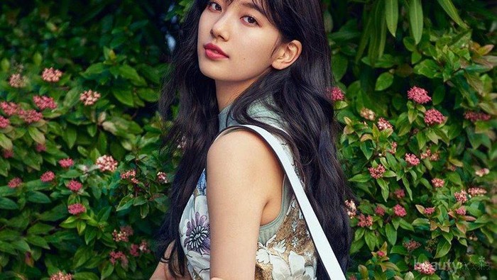 Siap Tampil Beda dengan Rambut Curly yang Cantik? Ini Dia Tutorial Curly Iron dengan 4 Langkah Mudah!