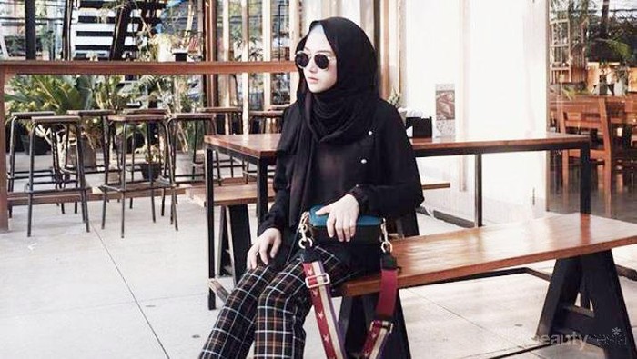 Hijabers, Intip Trik Tampil Unik dan Stylish dengan Padanan Motif Pattern Yuk!