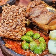 Berburu Kuliner Enak & Murah di Surabaya yang Buka 24 Jam, Ini Rekomendasinya!