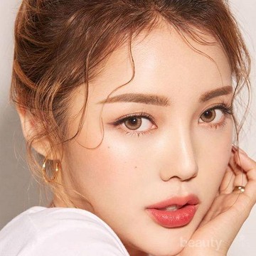 Ingin Wajah Tampak Glowing? Coba 5 Skincare Korea Ini, Deh!