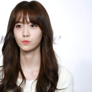 Bagaimana ya cara gampang potong poni 