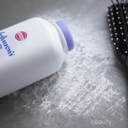 Ternyata Bedak Bayi Bisa Dipakai Buat Berbagai Beauty Hacks, Simak Tipsnya!