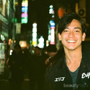 Jadi Pemeran Utama 'Teman tapi Menikah', Ini Fakta Unik Adipati Dolken yang Mungkin Belum Kamu Tahu!