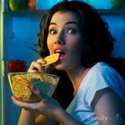 Buat Anak Kos, 4 Makanan Ini Bisa Jadi Penyelamat Saat Lapar di Tengah Malam