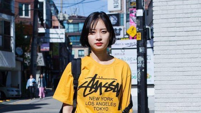 Hanya dengan Menggunakan Kaus Dapat Tampil Modis! Ini Dia Beberapa Inspirasinya