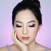 Biar Enggak Boros, Begini Trik Ciptakan Eyeshadow yang Hasilnya Super Pigmented