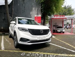 DFSK Glory I-Auto Mulai Dipasarkan, Harga Mulai Dari Rp 329 Juta