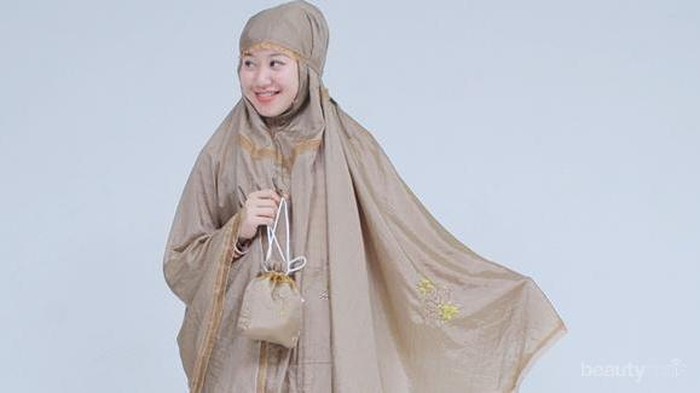 Agar Awet dan Tahan Lama, Ini Dia Tips Merawat Mukena yang Harus Kamu Lakukan