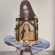 Sedang Berulang Tahun, Kepergian Sulli Jadi Kado Terburuk bagi Krystal?