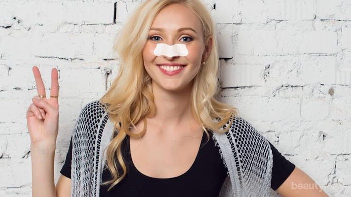 Komedo Bisa Menjadi Jerawat Hingga Efek Samping Pore Strip? Ini Fakta Seputar Komedo yang Perlu Kamu Tahu!