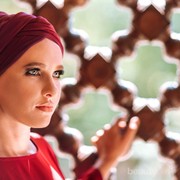 Pakai Penutup Kepala Turban, Bikin Look Langsung Beda!