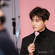 Ternyata, Beberapa Artis Korea Ini Sudah Hidup Mewah Sedari Dulu Tanpa Harus Jadi Terkenal Seperti Sekarang!
