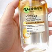 Wah! Garnier Sekarang Punya Garnier Micellar Water Oil Infused Cleansing Water! Tertarik Nyobain??