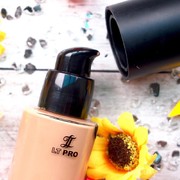 Foundation Make Over vs LT Pro HD, Lebih Bagus Mana ya?