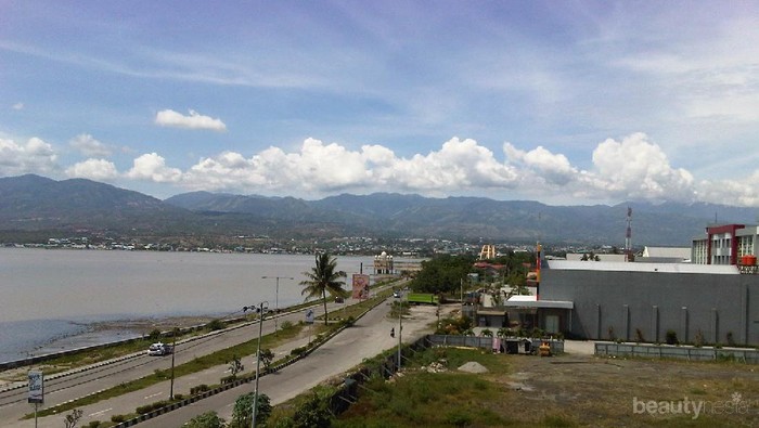 6 Pesona Pantai di Pulau Sulawesi