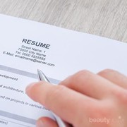 Agar Dilirik HRD, Ini Dia Tips Menulis CV untuk Kamu Para Fresh Graduates