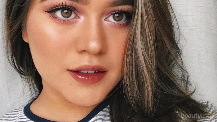 Bingung Cari Lip Gloss? Coba Lip Gloss Ini yang Bikin Bibir Sehat dan Berkilau