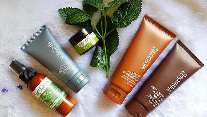 Ladies, Skincare dari Sensastia Botanicals Bagus Enggak?? Review Dong...