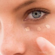 Hm, Ternyata Ini 4 Kesalahan yang Paling Sering Dilakukan Ketika Menggunakan Concealer