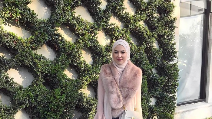 Yuk Intip Tips Padu Padan Tunik Dan Kulot Agar Tubuh Tidak Terlihat Lebih Tinggi!