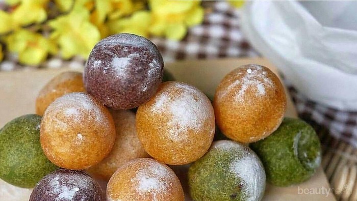 Lagi Hits Banget, Ternyata Bikin Bola Ubi Kopong Gampang Banget Lho!