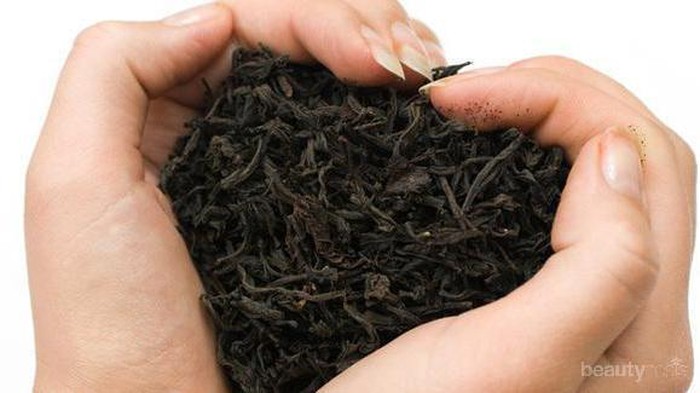 Tidak Disangka, Ternyata Mencuci Muka dengan Air Teh Memiliki Banyak Manfaat!