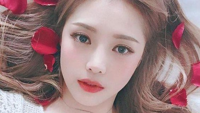 Kelopak Mata Kamu Turun? 7 Tips Sederhana Ini Bisa Jadi Solusinya!