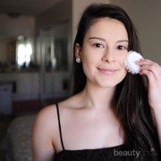 Biar Make Up Tahan Seharian, Ini Rekomendasi Setting Powder Untuk Kulit Kombinasi!