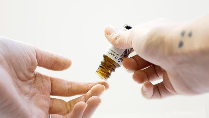 Kandungan Hyaluronic Acid dalam Skincare, Memangnya Penting?