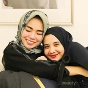 Kini Bersiteru, Begini Potret Zaskia Sungkar dan Medina Zein yang Dulu Akrab