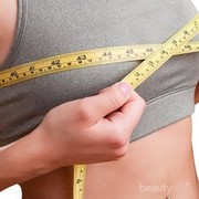 Benarkah Payudara Kecil Lebih Sensitif dengan Sentuhan?