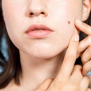 Selain Hyaluronic Acid, 7 Zat Ini Sering Juga Dijumpai dalam Produk Skincare, Amankah?