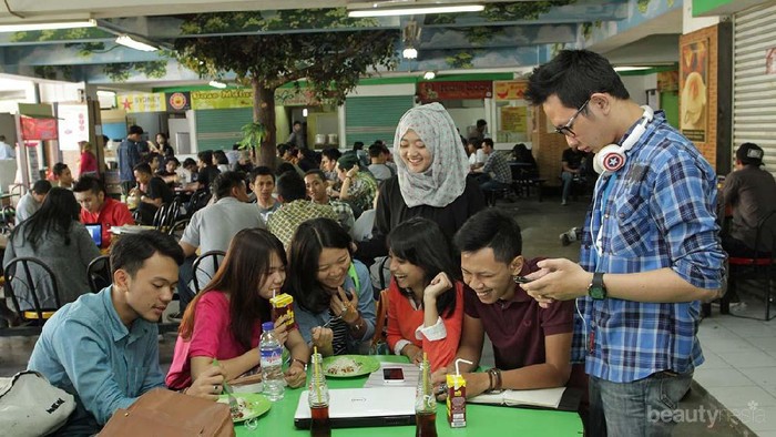 Deretan Kampus yang Punya Tempat Makan Paling Murah!
