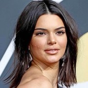 Ladies, Produk Apa yang Bisa Menghilangkan Bekas Jerawat Membandel Ya?