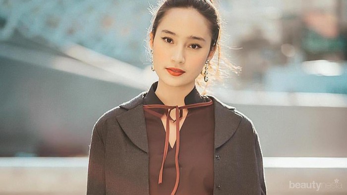 Selalu Cantik di Setiap Kesempatan, Makeup ala Tatjana Saphira Ini Bisa Kamu Contek Lho Ladies!