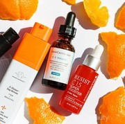 Pakai Serum Vitamin C Beneran Efektif Bikin Kulit Lebih Cerah dan Bebas Noda Jerawat?