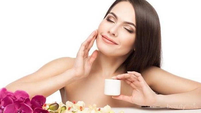 #Sharing Perawatan Kulit & Kosmetik Dasar yang Wajib Dimiliki! #Sharing Perawatan Kulit & Kosmetik Dasar yang Wajib Dimiliki!