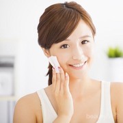 Pond's Micellar water vs Pond's Shake & Clean, Mana yang Jadi Pilihanmu?