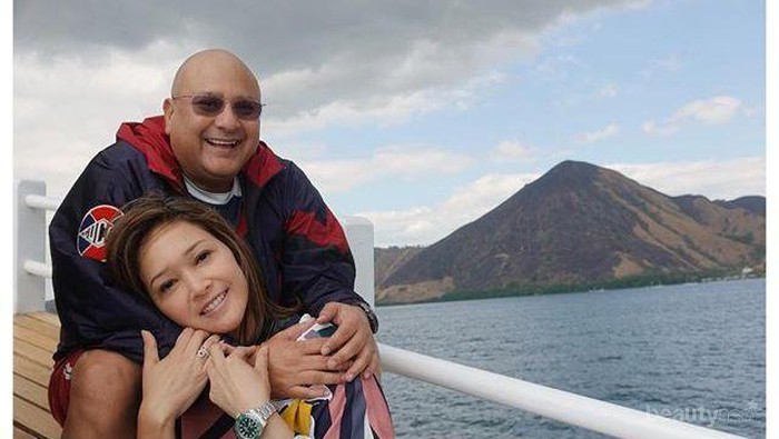 Pernah Cerai, 7 Artis Indonesia Ini Bahagia di Pernikahan Kedua