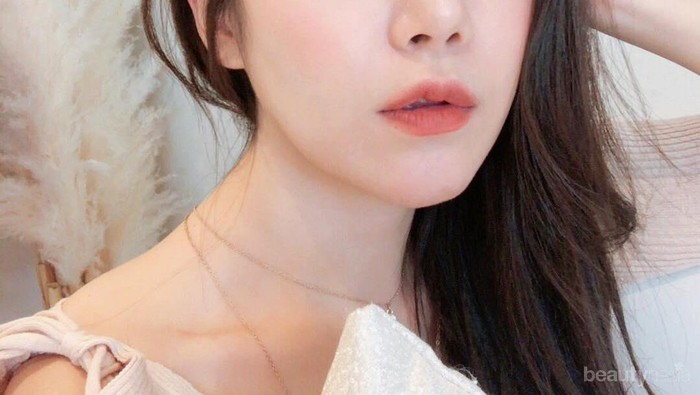 Selain PONY, 2 YouTuber Korea Ini Juga Punya Make Up Look yang Tak Kalah Kece!