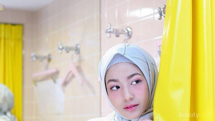 Ini 5 Rekomendasi Merek Shampo untuk Menjaga Rambut Kamu Tetap Sehat di Balik Hijab!