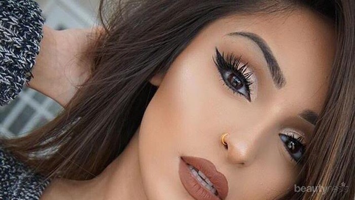 Hemat Budget, Rekomendasi Foundation Drugstore High Coverage Ini Cocok Banget Untuk Kulit Berminyak!