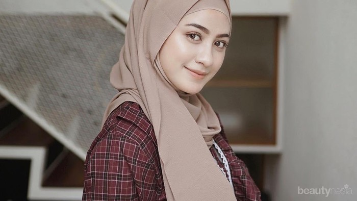 Model Atasan Hijab Casual Ini Cocok Banget untuk Dipasangkan dengan Hijab Pashmina