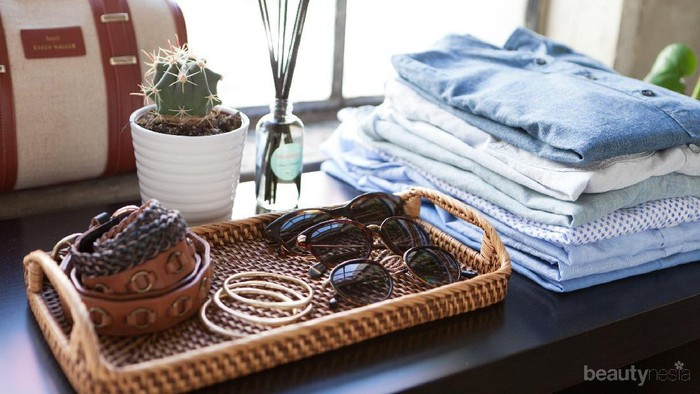 Malas Menyetrika Baju? Simak Cara Unik Menghilangkan Kerutan Baju Berikut Ini Yuk Malas Menyetrika Baju? Simak Cara Unik Menghilangkan Kerutan Baju Berikut Ini Yuk